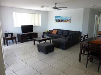 Aparthotel Kings Bay
